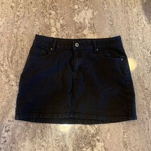 Boohoo black jean skirt